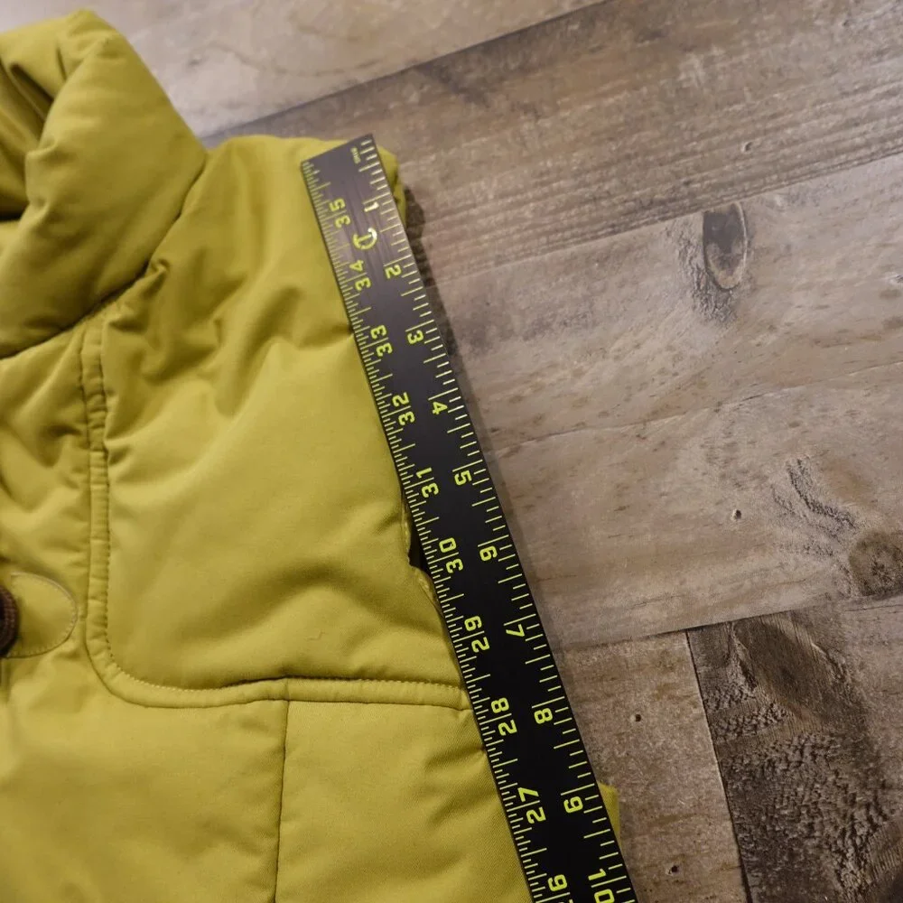 Nike Dew Tour Puffer‎ Vest Women’s Small Yellow Toggle Insulated